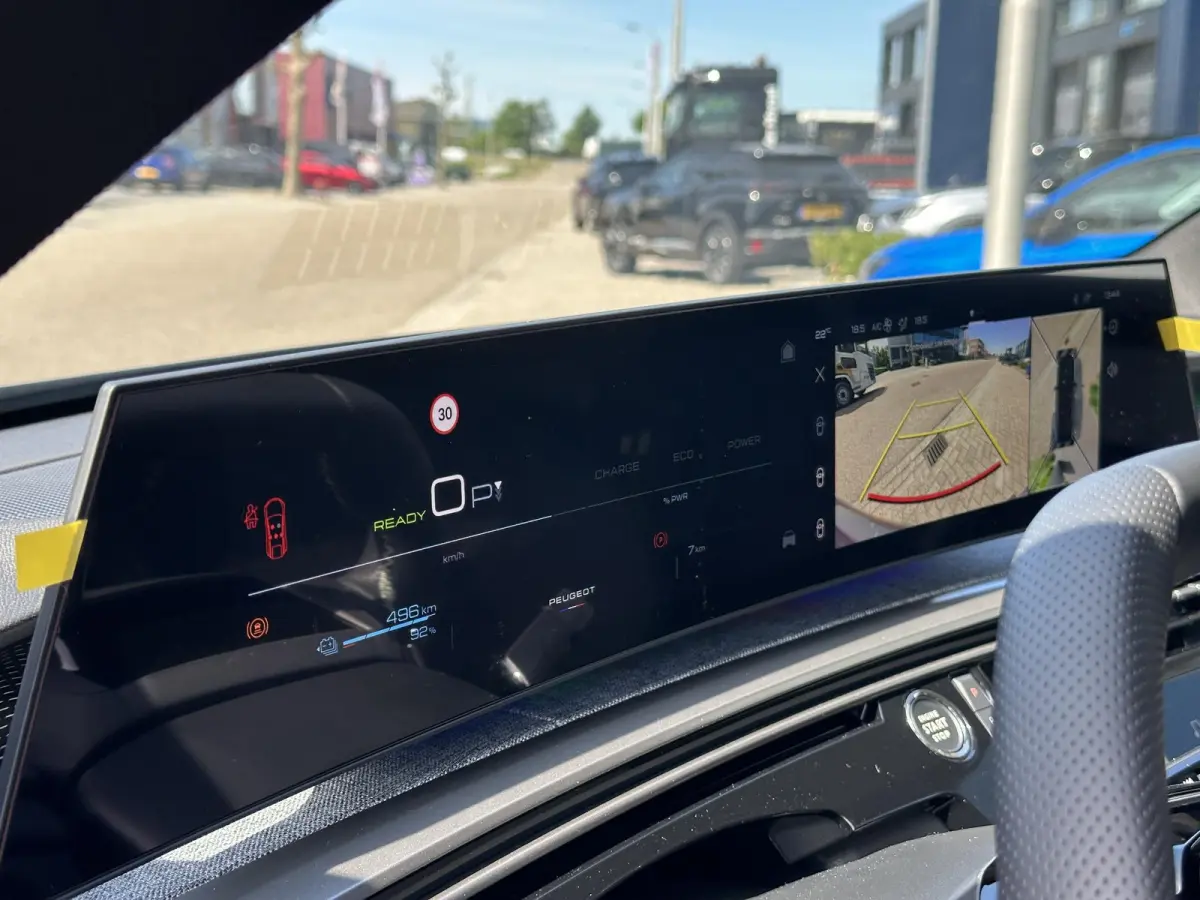 GT 73 kWh / Camera Voor & Achter / 360° Camera / Keyless Entry / Warmtepomp / Adaptieve Cruise Control