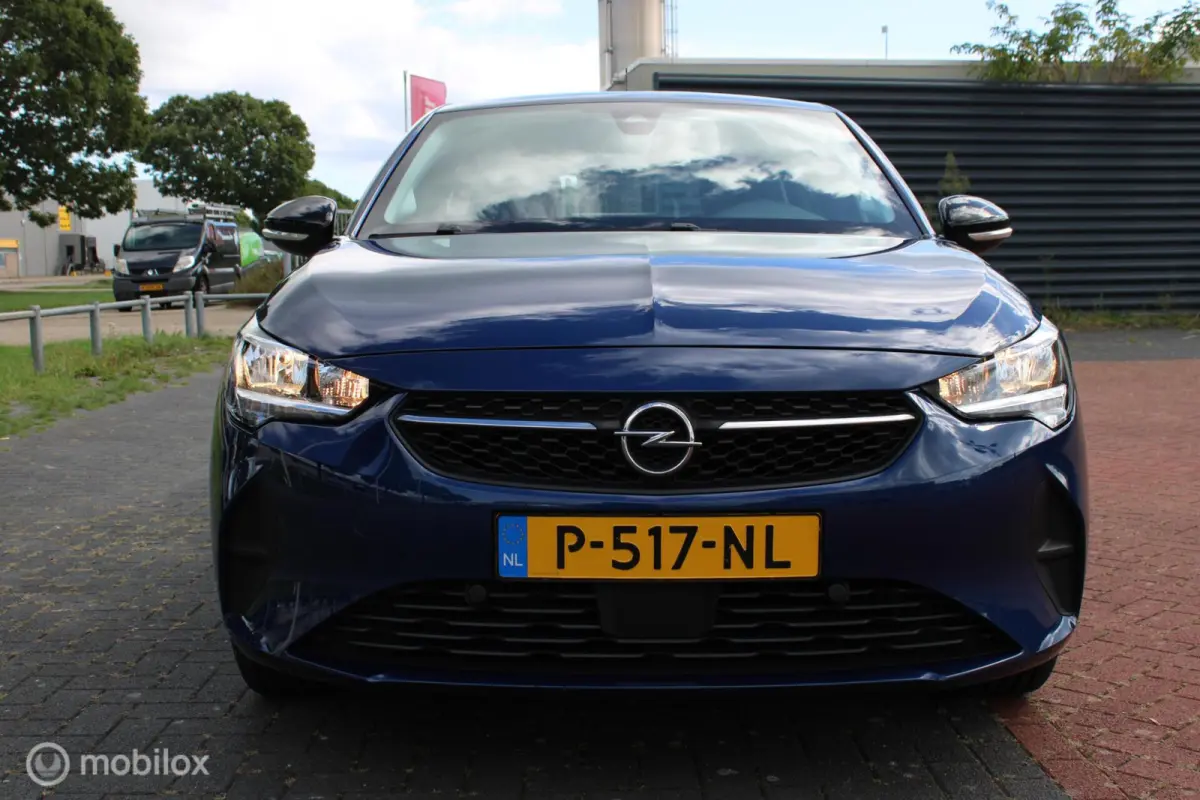 Edition 50 kWh 3-fasen, Navi, App connect, Pdc + Camera, Cruise, Clima
