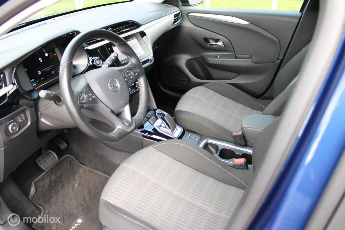 Edition 50 kWh 3-fasen, Navi, App connect, Pdc + Camera, Cruise, Clima