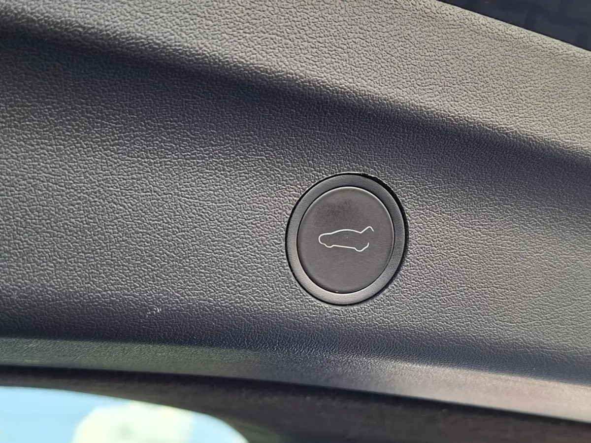 Performance AWD 75kWh | SOH 89,6% | Panoramadak | Adaptive Cruise Control | Leder | Rijklaarprijs