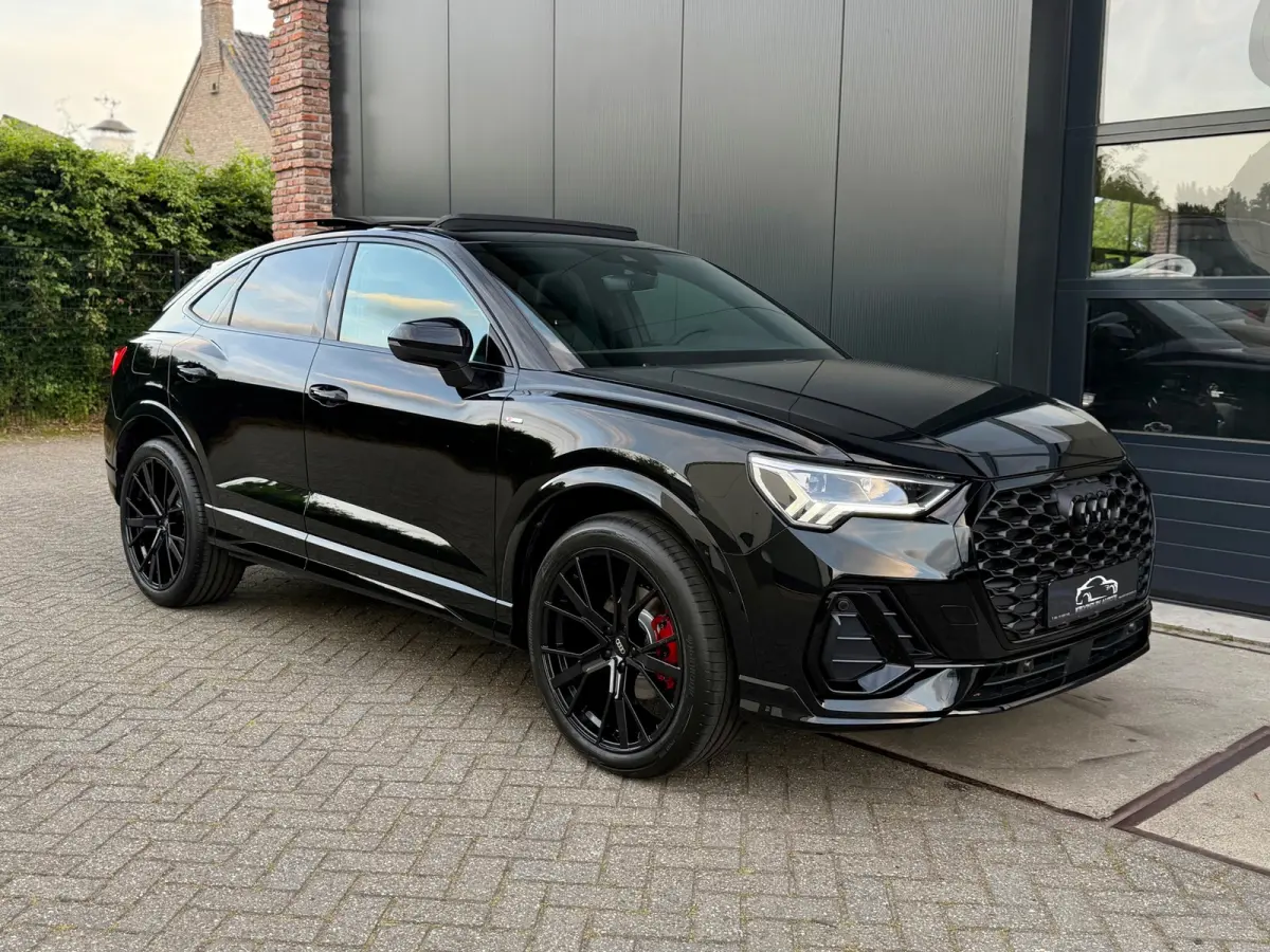 35 TFSI S-Line 150 pk Blackstyle/pano/Camera/sfeerverlichting
