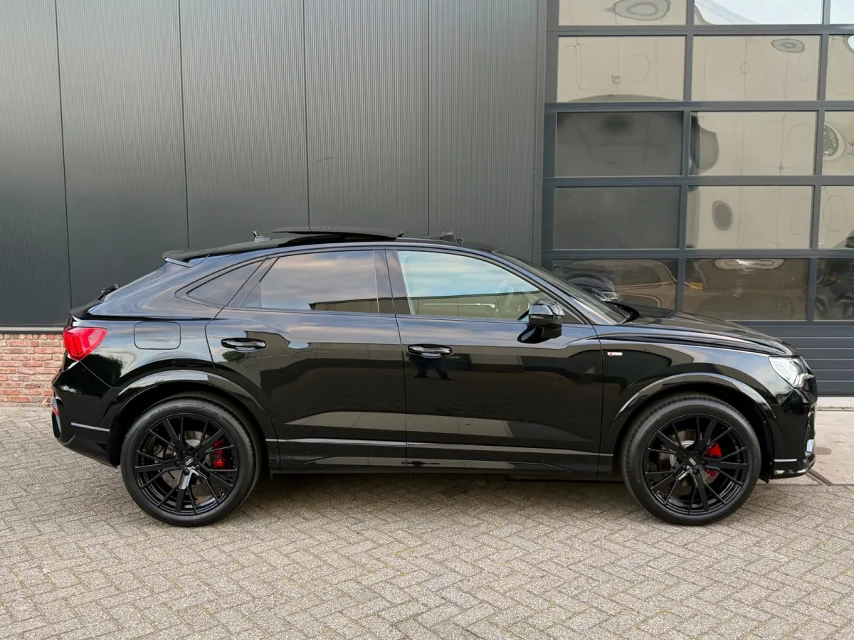 35 TFSI S-Line 150 pk Blackstyle/pano/Camera/sfeerverlichting