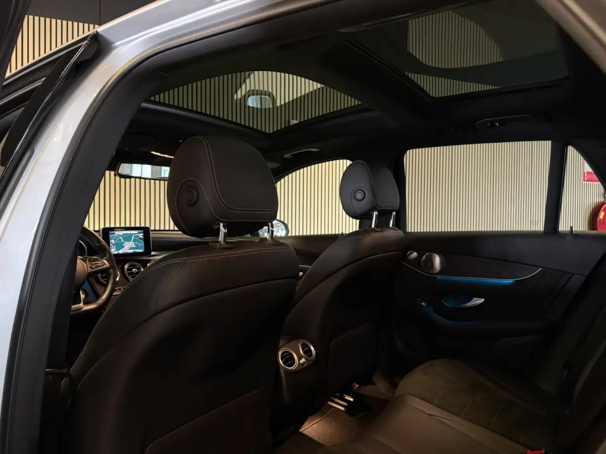 250 4-Matic AMG STYLING-PANORAMA-RIJ PAKKET-BURMESTER-COMPLEET