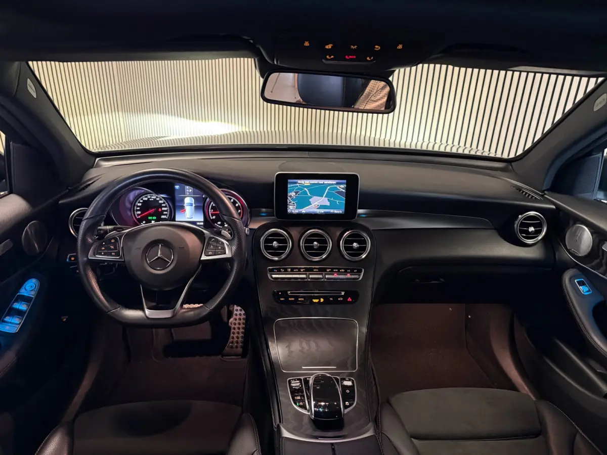 250 4-Matic AMG STYLING-PANORAMA-RIJ PAKKET-BURMESTER-COMPLEET