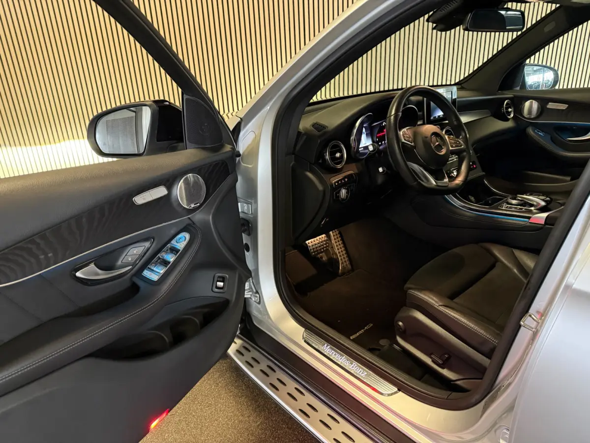 250 4-Matic AMG STYLING-PANORAMA-RIJ PAKKET-BURMESTER-COMPLEET
