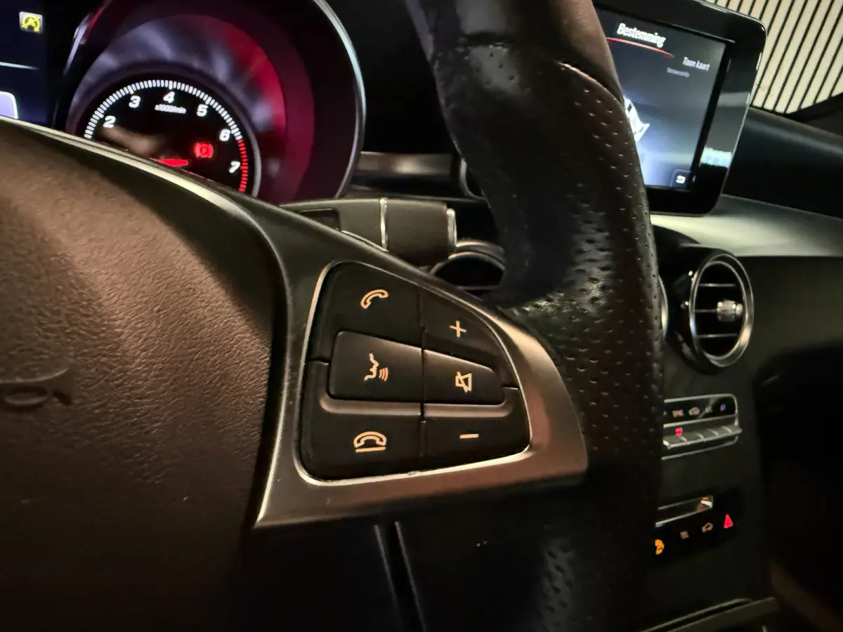 250 4-Matic AMG STYLING-PANORAMA-RIJ PAKKET-BURMESTER-COMPLEET