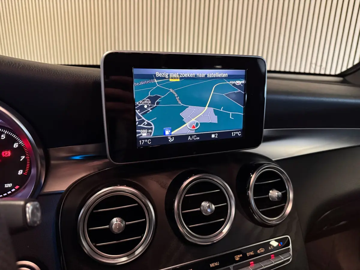 250 4-Matic AMG STYLING-PANORAMA-RIJ PAKKET-BURMESTER-COMPLEET