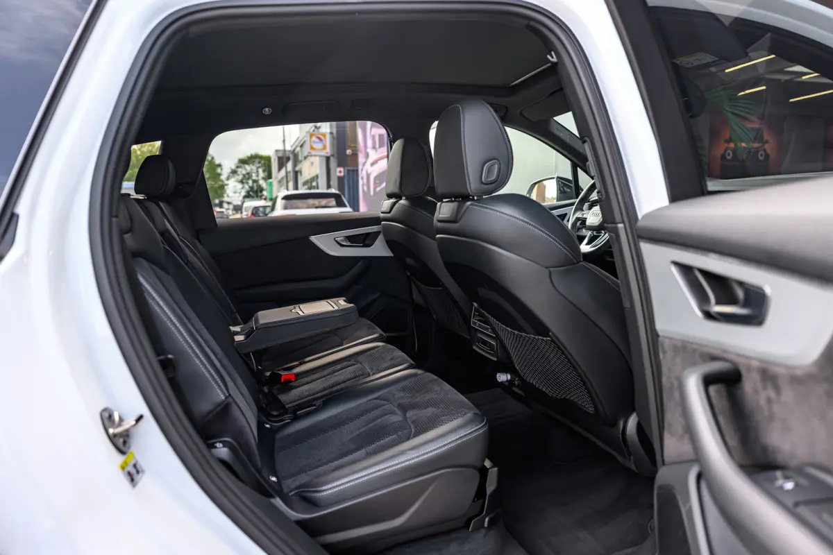 55 TFSI e quattro Pro Line Advanced|Pano|Lucht Vering|Acc|Lane-Assist|Dode Hoek|21 Inch|