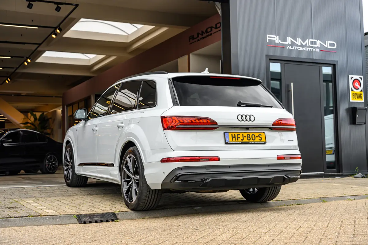 55 TFSI e quattro Pro Line Advanced|Pano|Lucht Vering|Acc|Lane-Assist|Dode Hoek|21 Inch|