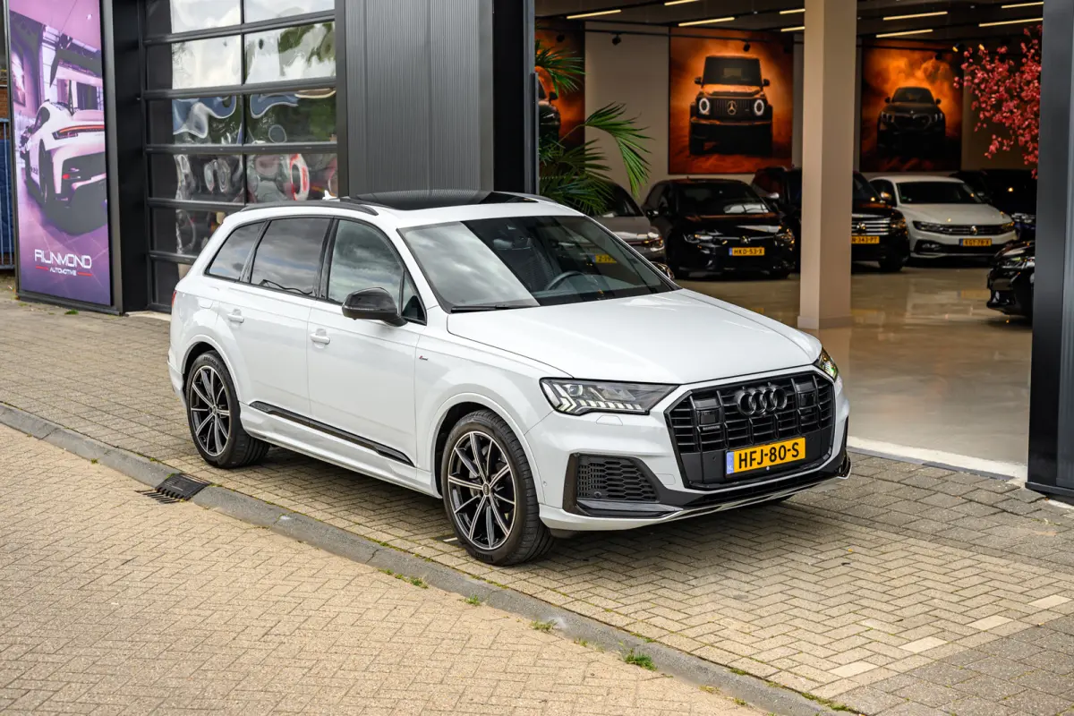 55 TFSI e quattro Pro Line Advanced|Pano|Lucht Vering|Acc|Lane-Assist|Dode Hoek|21 Inch|