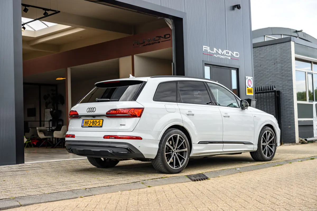 55 TFSI e quattro Pro Line Advanced|Pano|Lucht Vering|Acc|Lane-Assist|Dode Hoek|21 Inch|