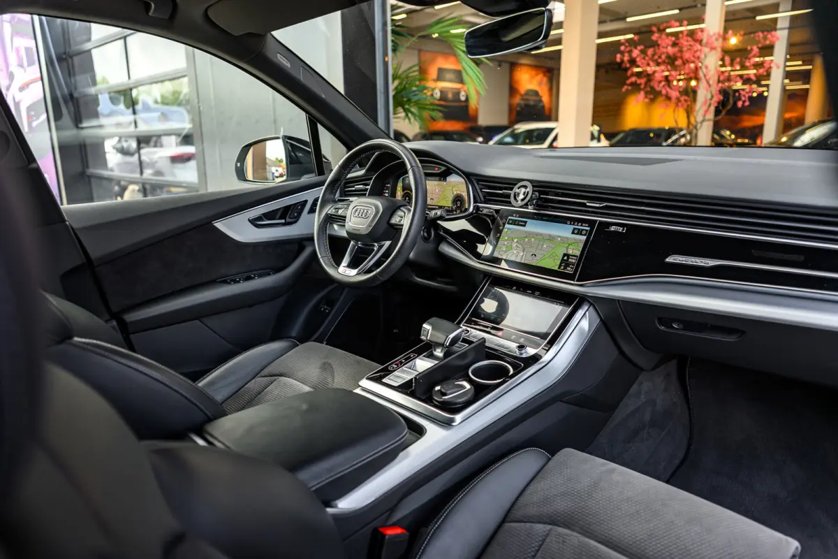 55 TFSI e quattro Pro Line Advanced|Pano|Lucht Vering|Acc|Lane-Assist|Dode Hoek|21 Inch|