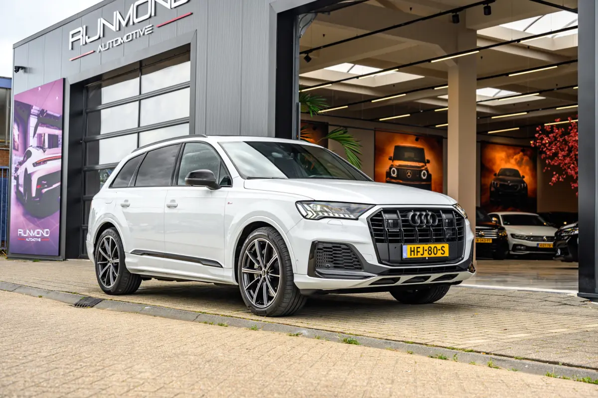 55 TFSI e quattro Pro Line Advanced|Pano|Lucht Vering|Acc|Lane-Assist|Dode Hoek|21 Inch|