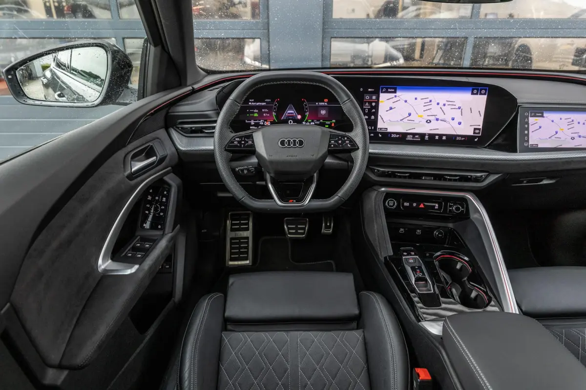 2.0 TFSI e-hybrid 299pk quattro S edition | Bijrijdersscherm | Ambiance Verlichting | Panoramadak | 360 Camera