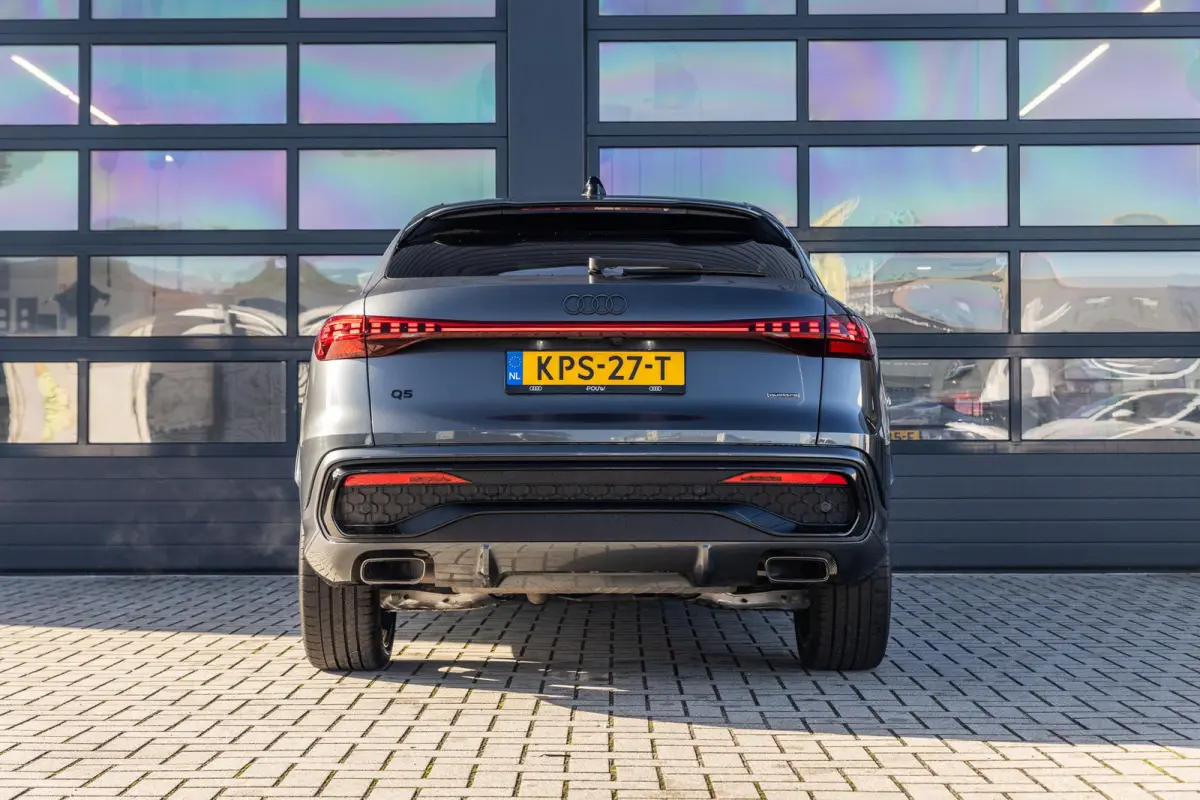 2.0 TFSI e-hybrid 299pk quattro S edition | Bijrijdersscherm | Ambiance Verlichting | Panoramadak | 360 Camera