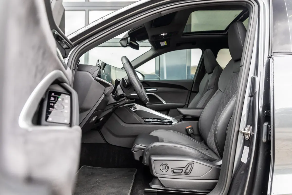 2.0 TFSI e-hybrid 299pk quattro S edition | Bijrijdersscherm | Ambiance Verlichting | Panoramadak | 360 Camera