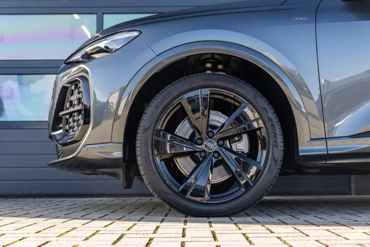 2.0 TFSI e-hybrid 299pk quattro S edition | Bijrijdersscherm | Ambiance Verlichting | Panoramadak | 360 Camera