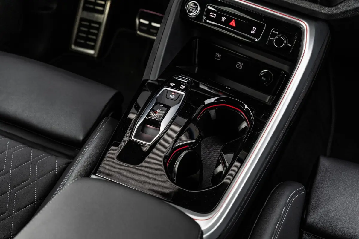 2.0 TFSI e-hybrid 299pk quattro S edition | Bijrijdersscherm | Ambiance Verlichting | Panoramadak | 360 Camera