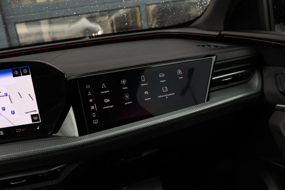 2.0 TFSI e-hybrid 299pk quattro S edition | Bijrijdersscherm | Ambiance Verlichting | Panoramadak | 360 Camera