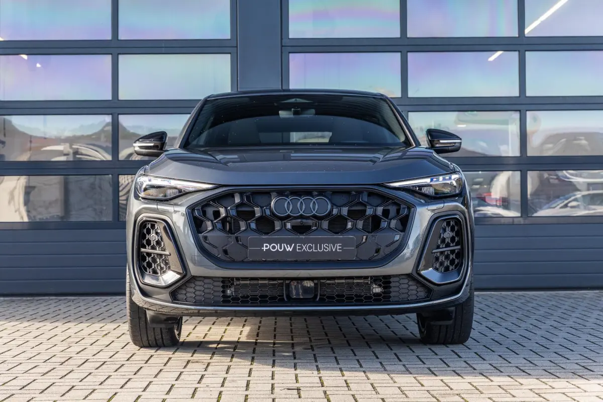 2.0 TFSI e-hybrid 299pk quattro S edition | Bijrijdersscherm | Ambiance Verlichting | Panoramadak | 360 Camera