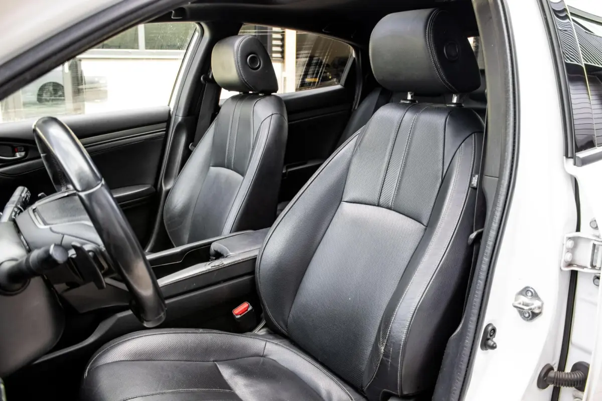 1.0 i-VTEC | PANO | CARPLAY | CAMERA | TREKHAAK | STOELVERWARMING |