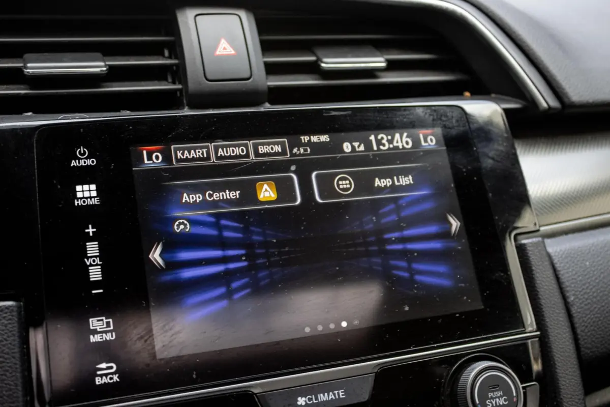1.0 i-VTEC | PANO | CARPLAY | CAMERA | TREKHAAK | STOELVERWARMING |