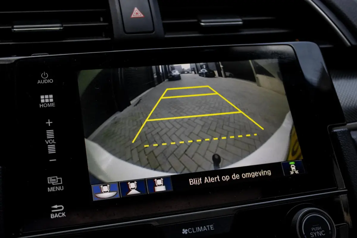 1.0 i-VTEC | PANO | CARPLAY | CAMERA | TREKHAAK | STOELVERWARMING |