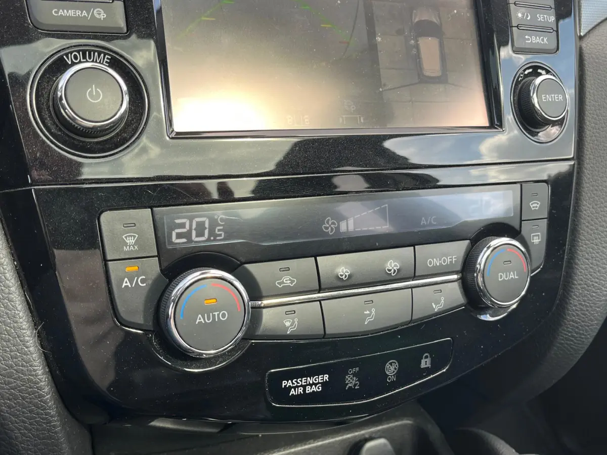 1.2 Tekna Automaat | 360 Camera | Lederen Bekleding | Panoramadak | Stoelverwarming | Trekhaak |