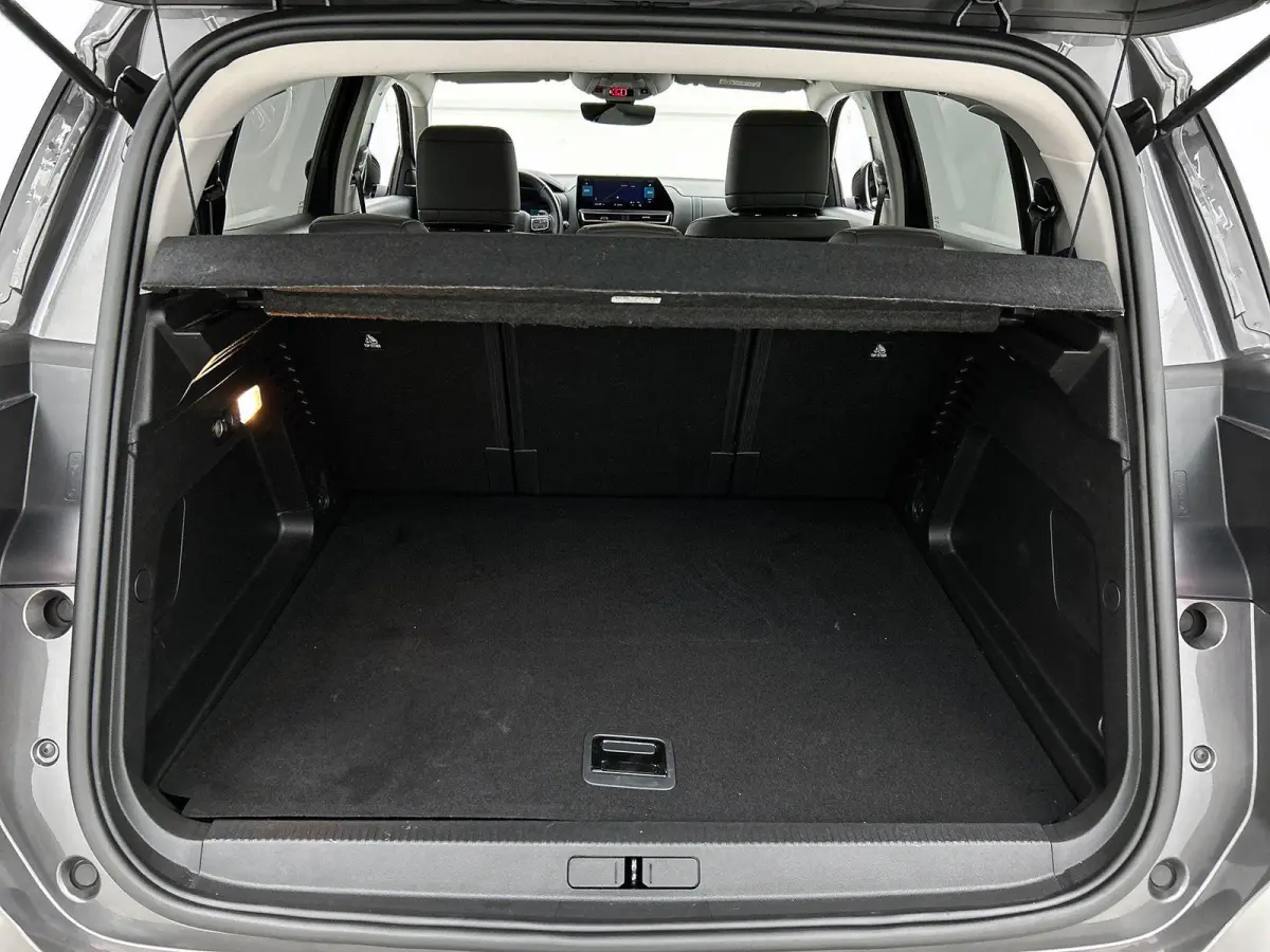 1.6 Plug-in Hybrid 225 Feel CAMERA | NAVI & CARPLAY | AD-CRUISE