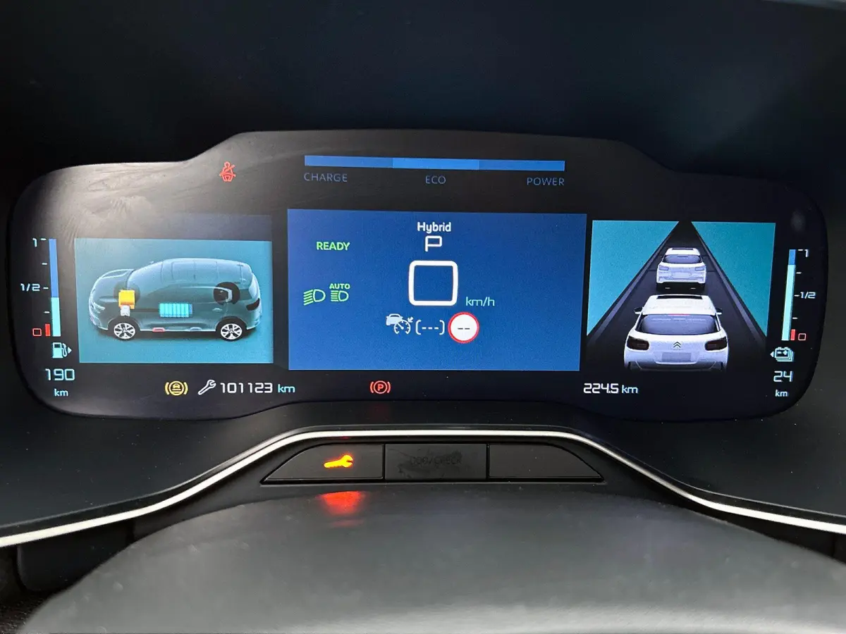 1.6 Plug-in Hybrid 225 Feel CAMERA | NAVI & CARPLAY | AD-CRUISE