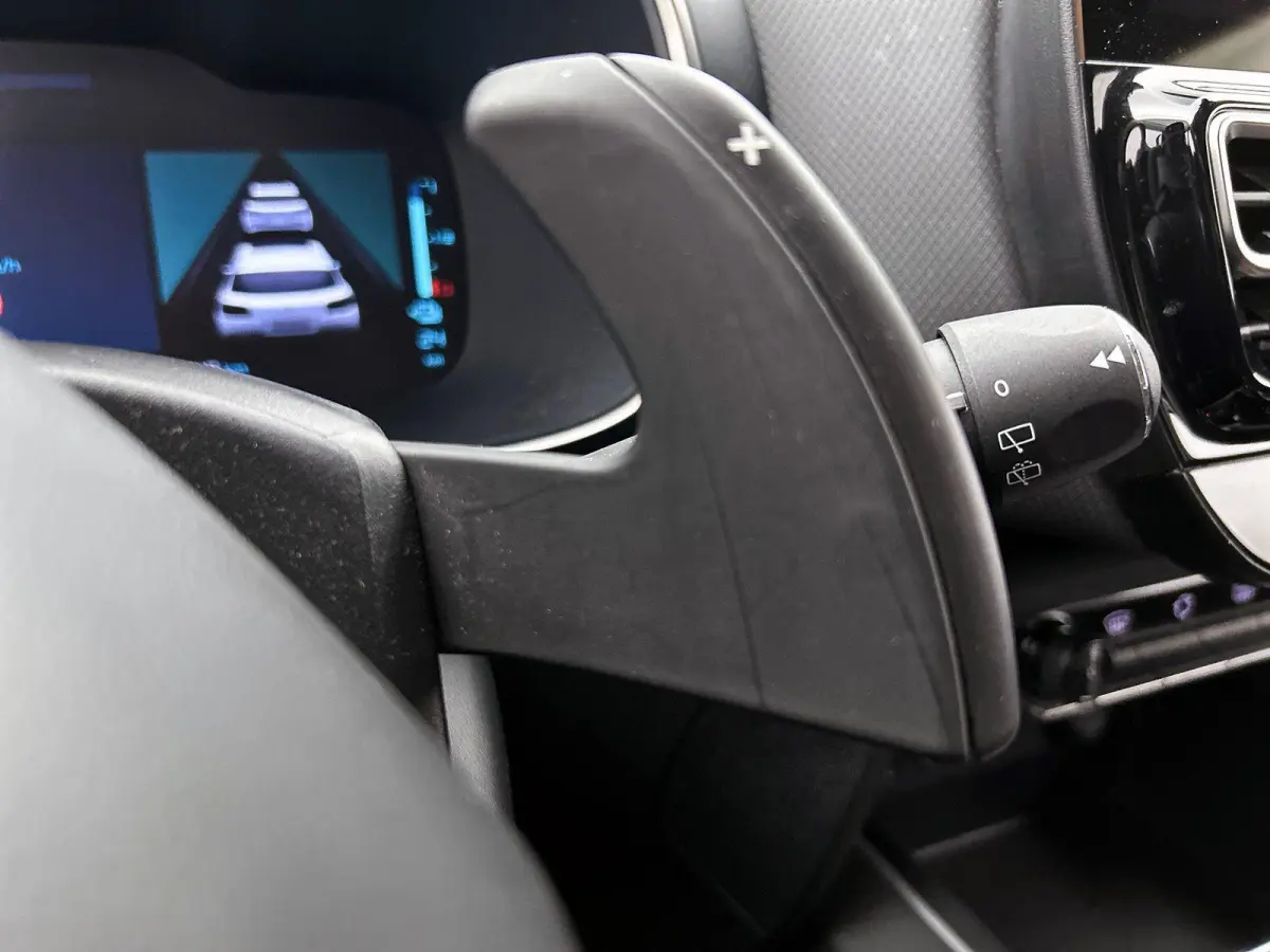 1.6 Plug-in Hybrid 225 Feel CAMERA | NAVI & CARPLAY | AD-CRUISE