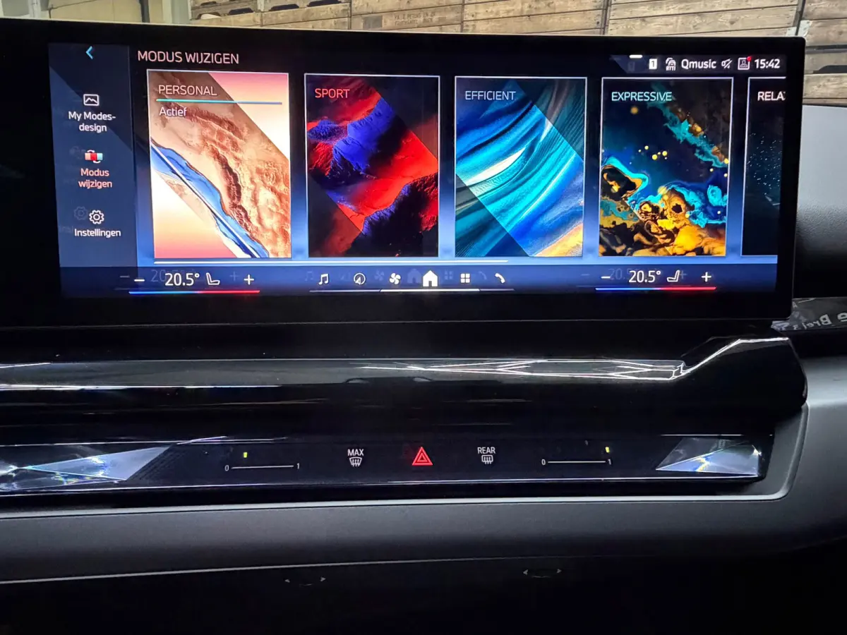 550e xDrive Leder Clima LED Camera Carplay 19"LM