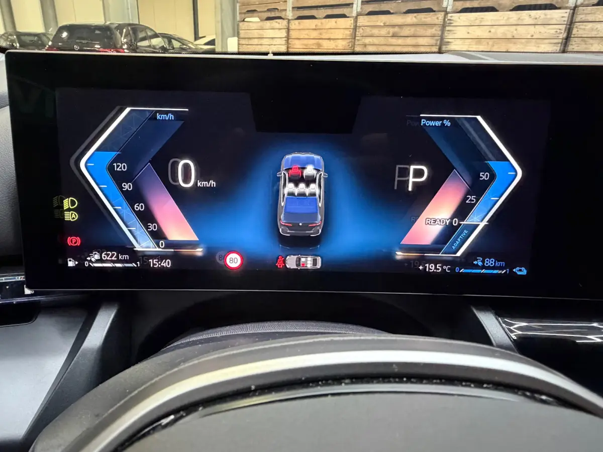 550e xDrive Leder Clima LED Camera Carplay 19"LM