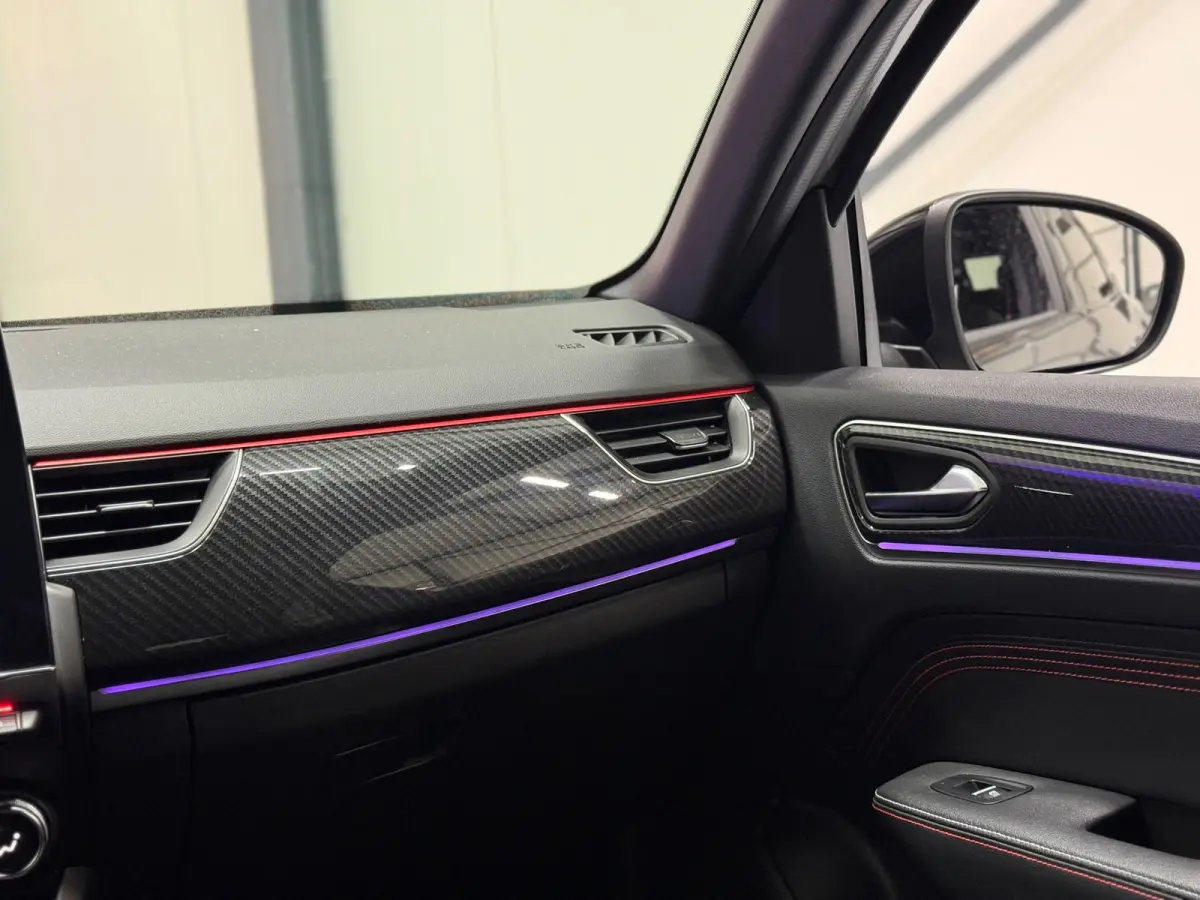 TCe 160 R.S. Line EDC Aut.| Digital Cockpit | Keyless | Leder/Alcantara | ACC | Navi | Camera | Full LED