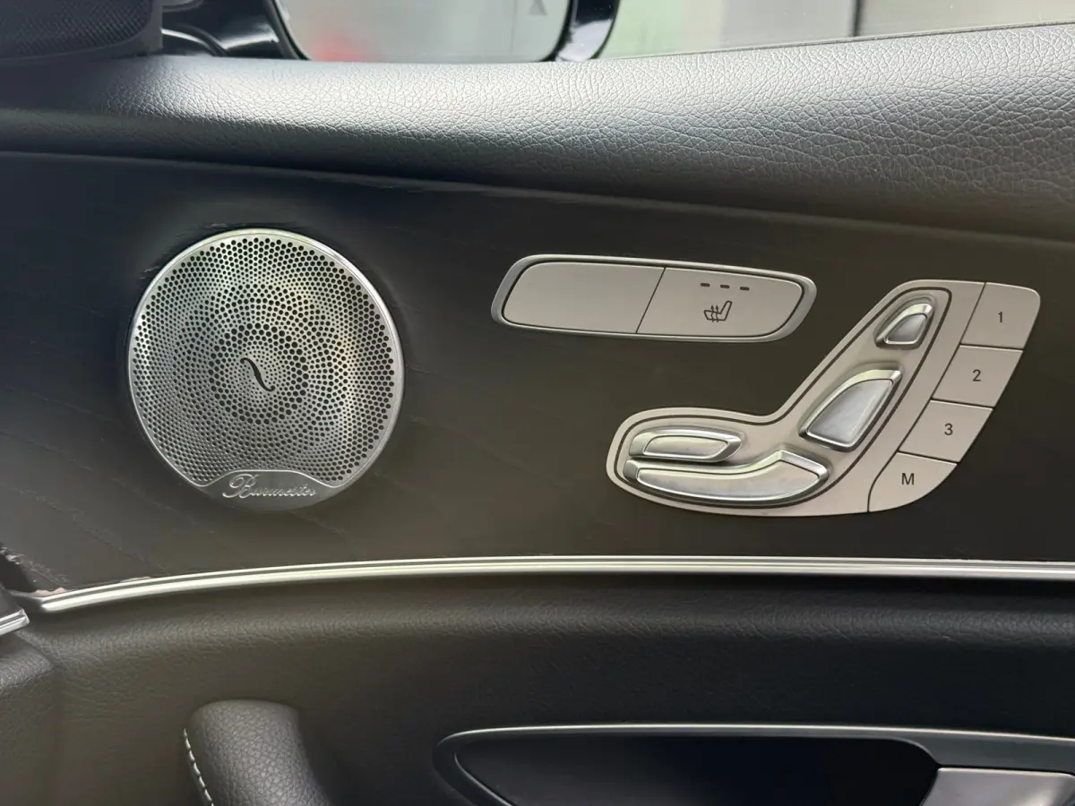 250 Premium Plus l Pano l Headup l Burmester l Memory l Virtual l ACC & lane l 360 Camera l Volleder l