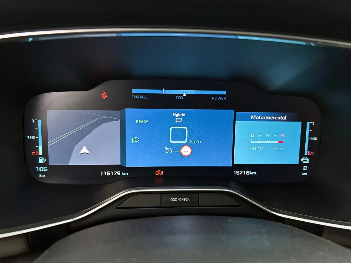 1.6 Plug-in Hybrid 225 Business CAMERA | NAVI & CARPLAY | AD-CRUISE