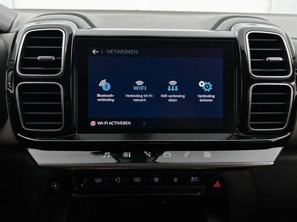 1.6 Plug-in Hybrid 225 Business CAMERA | NAVI & CARPLAY | AD-CRUISE