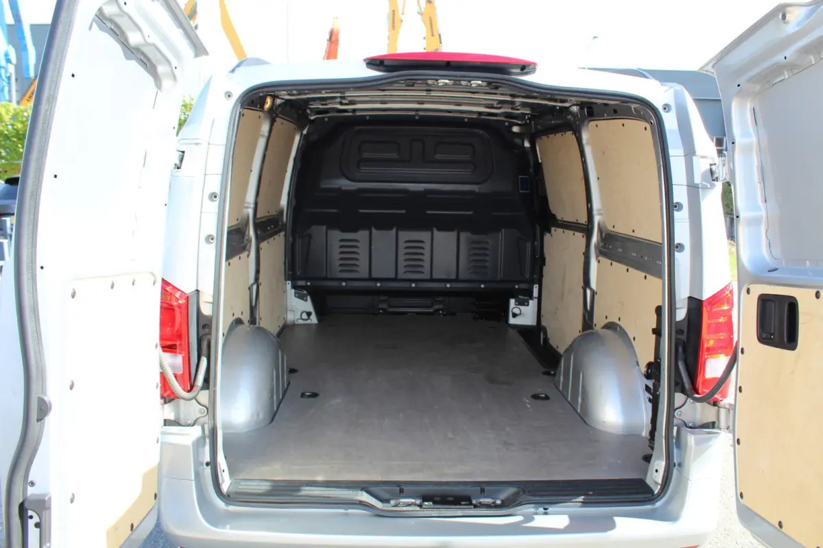 116 CDI 163Pk Automaat Lang L2 | LED | Trekhaak