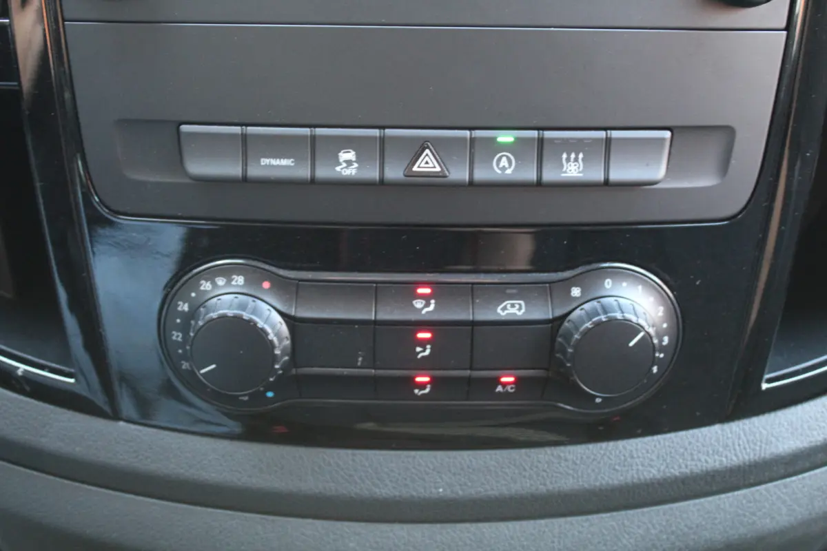 116 CDI 163Pk Automaat Lang L2 | LED | Trekhaak