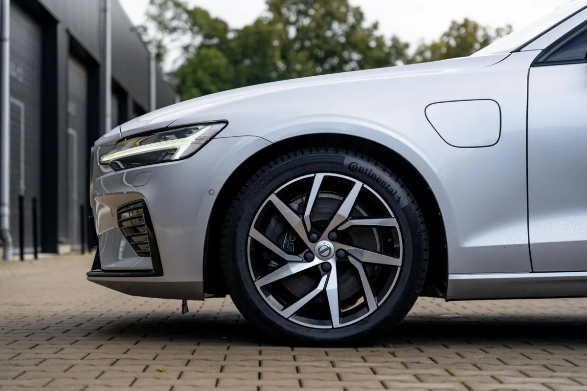 2.0 T6 AWD R-Design *Pano* H&K* HUD* Stoelventilatie*
