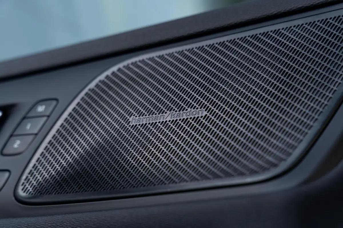 2.0 T6 AWD R-Design *Pano* H&K* HUD* Stoelventilatie*