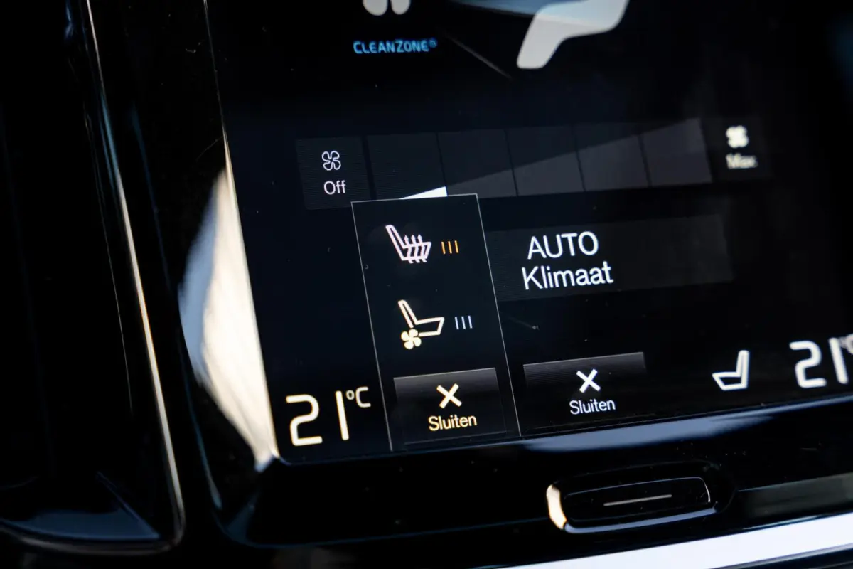 2.0 T6 AWD R-Design *Pano* H&K* HUD* Stoelventilatie*