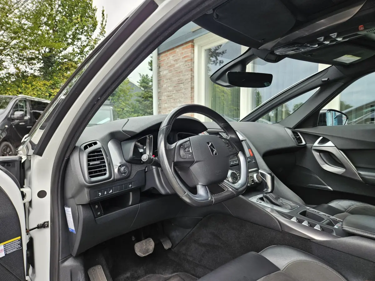 1.6 THP Business Executive Automaat! Trekhaak! Mooie/Nette Auto! Panoramadak! Camera!