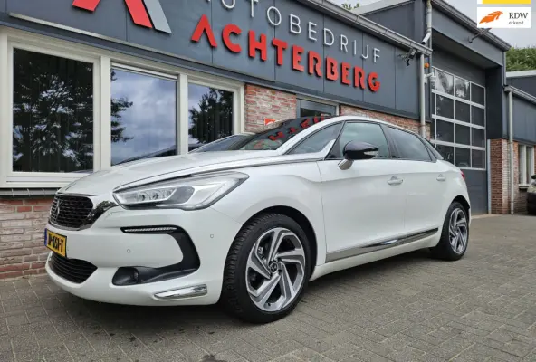 1.6 THP Business Executive Automaat! Trekhaak! Mooie/Nette Auto! Panoramadak! Camera!