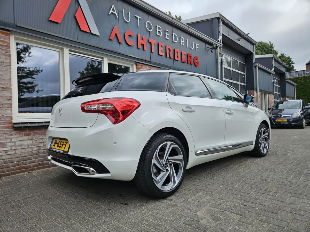 1.6 THP Business Executive Automaat! Trekhaak! Mooie/Nette Auto! Panoramadak! Camera!