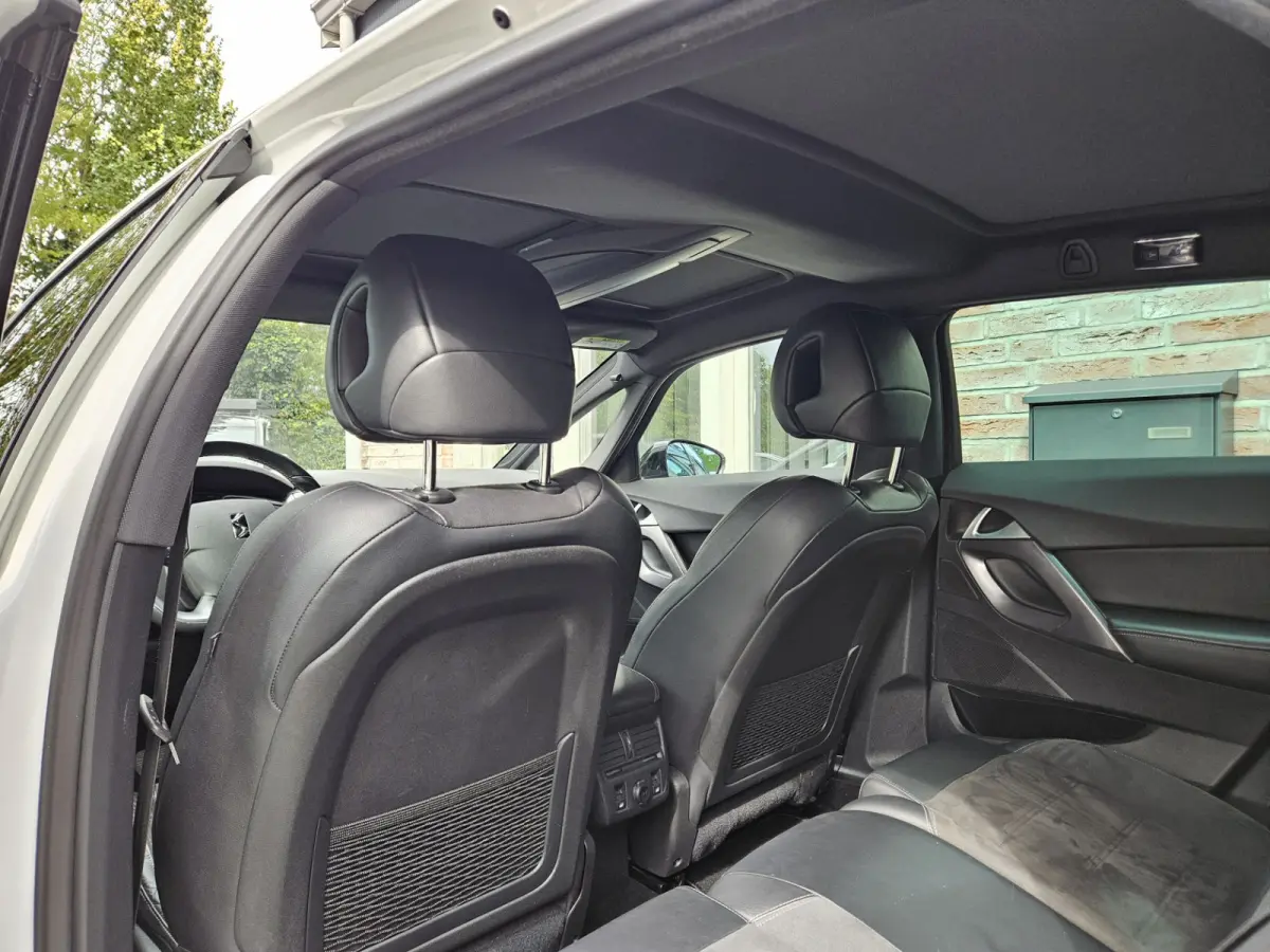 1.6 THP Business Executive Automaat! Trekhaak! Mooie/Nette Auto! Panoramadak! Camera!