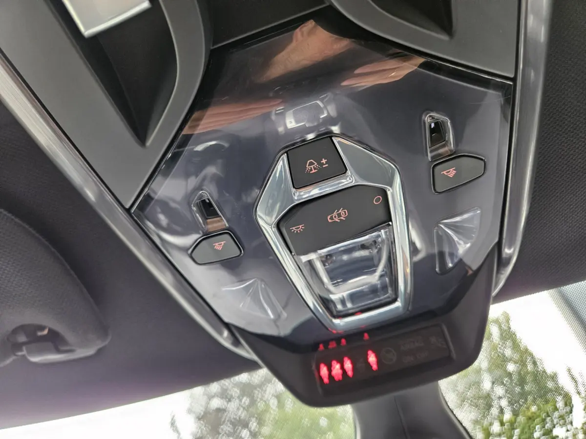1.6 THP Business Executive Automaat! Trekhaak! Mooie/Nette Auto! Panoramadak! Camera!
