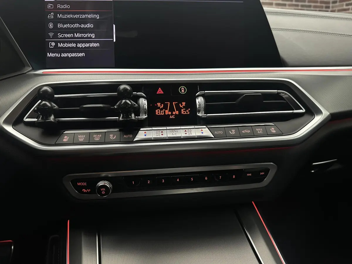 xDrive40i High Executive Pano| Harman Kardon| 360 camera