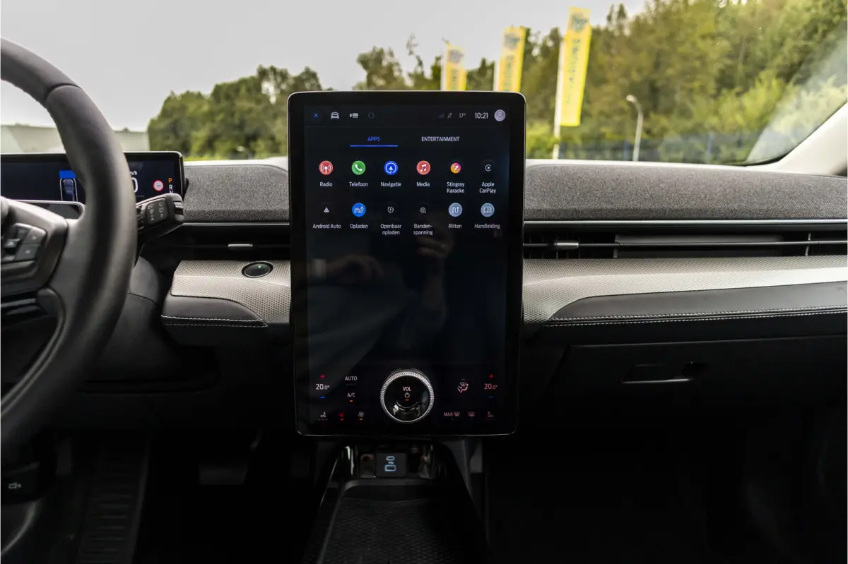 RWD 75 kWh SOH 88 %