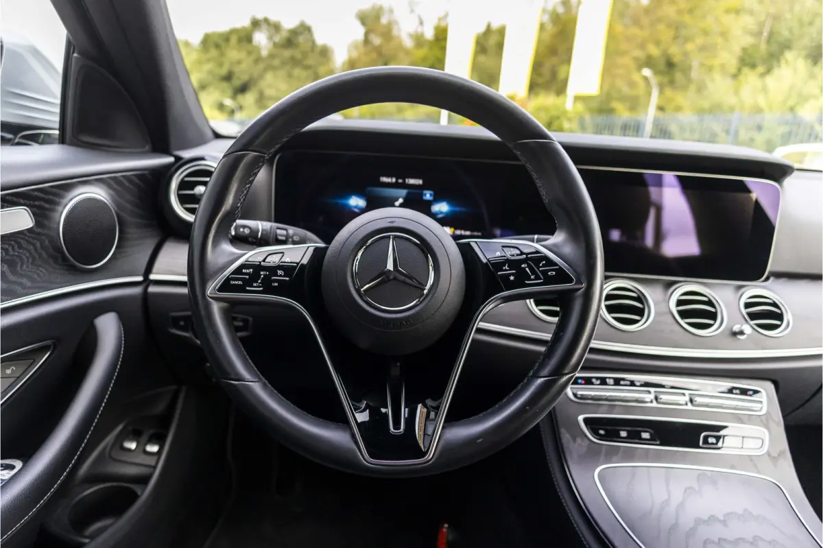 300 e Business Solution Luxury